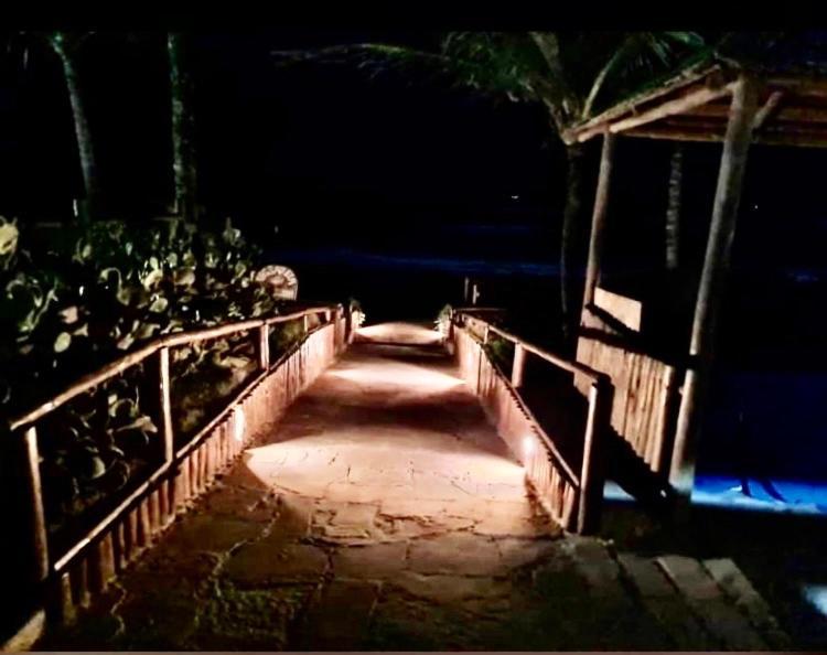 Temporada Pe Na Areia Guarajuba Lägenhet Exteriör bild